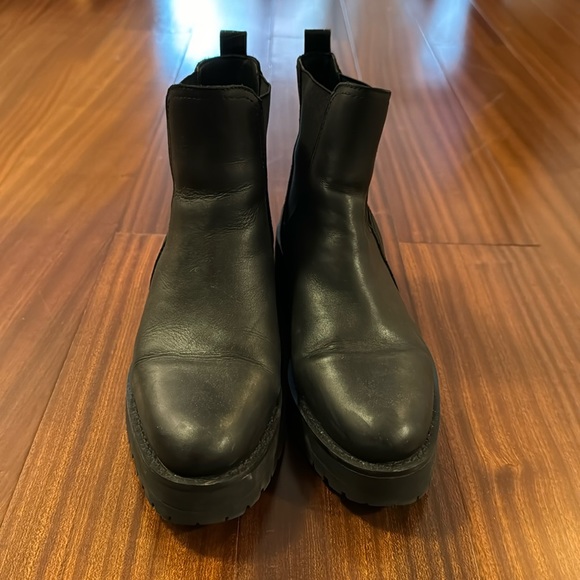 Sam Edelman Shoes - Sam Edelman Justina Lug sole Chelsea boots